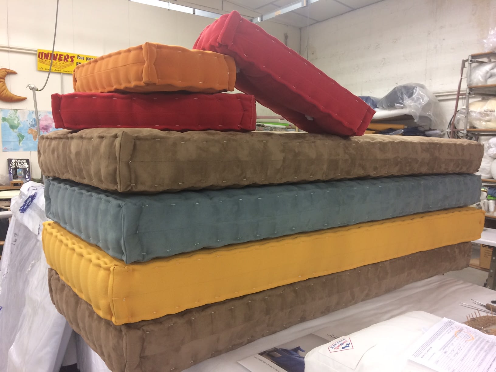 matelas colorés à Lyon