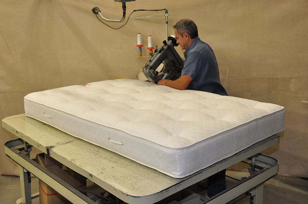 finition du matelas à Lyon